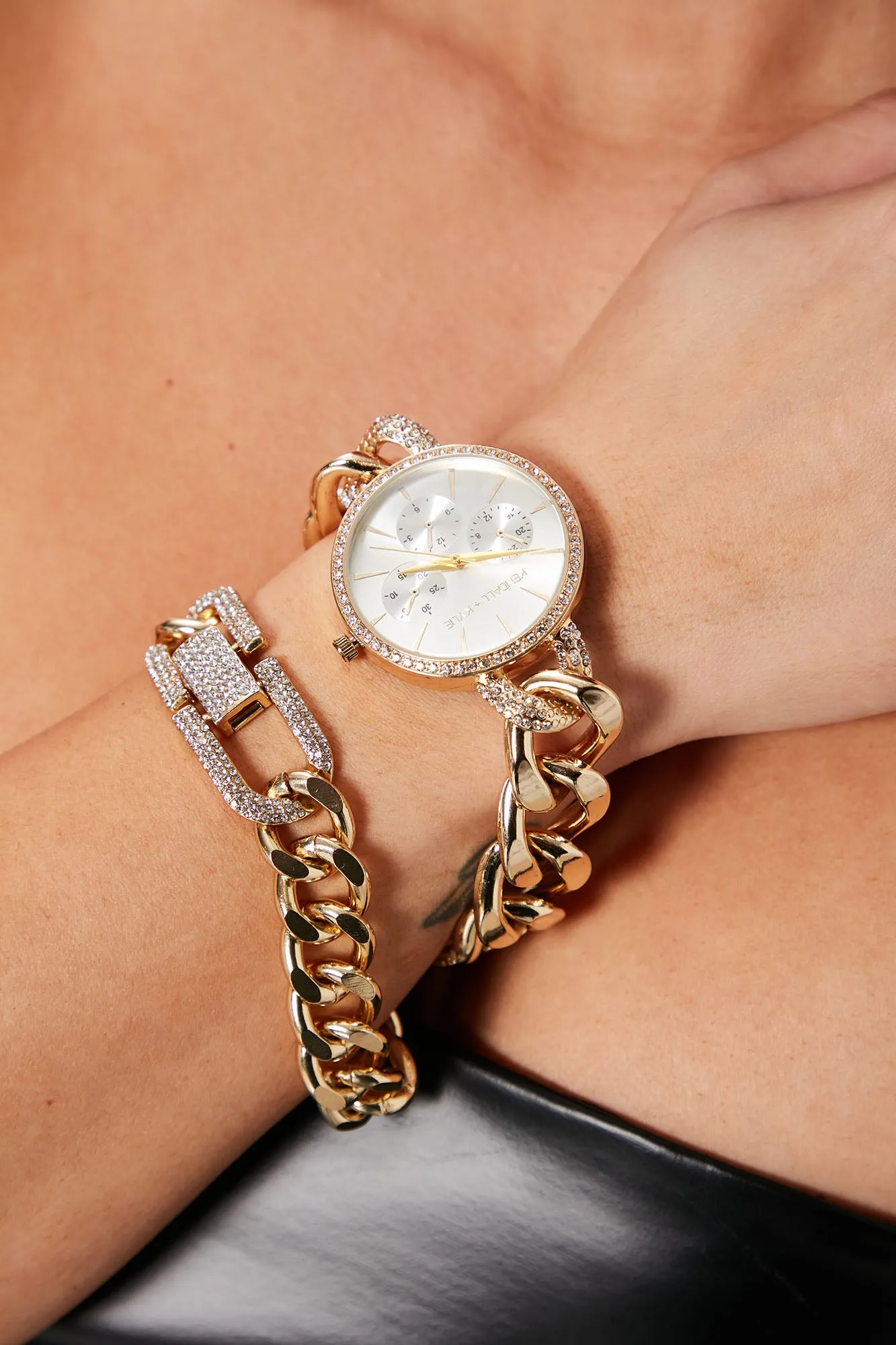 Always On Time Watch And Bracelet Set - Gold