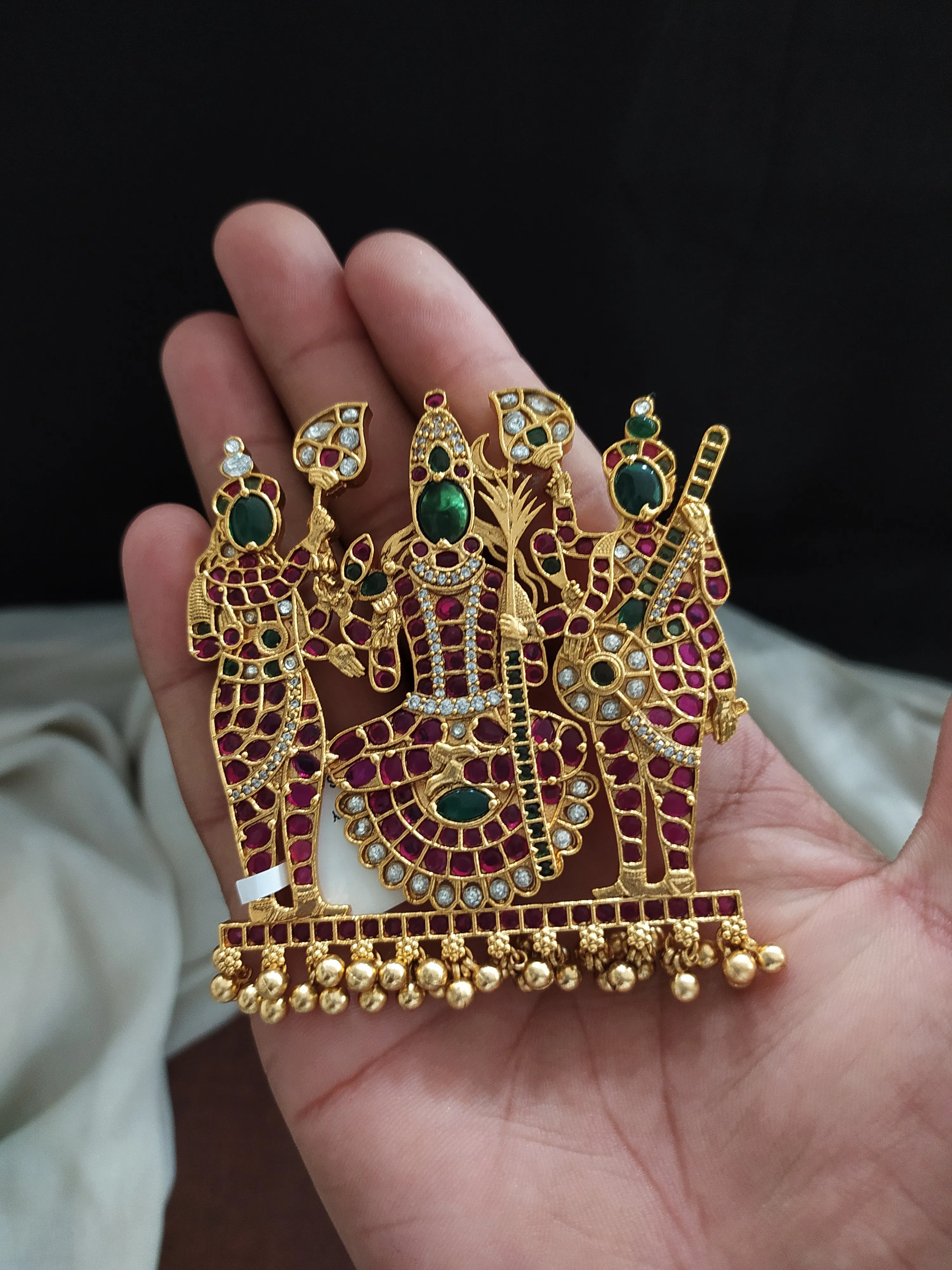 Antique Kemp Stones Lakshmi Pendant Set - Customizable for the Festive Season