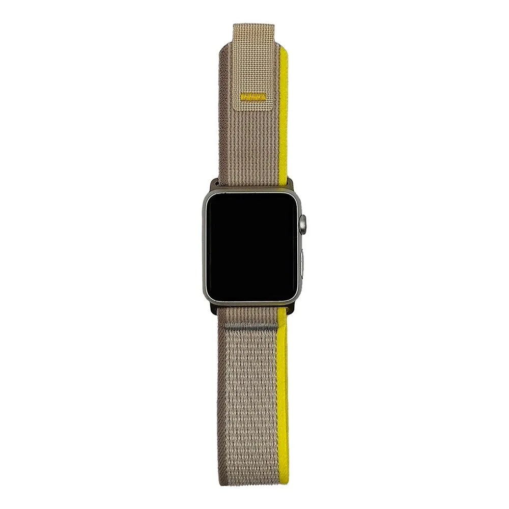 Apple Watch (42/44/SE/45/46/49mm) Velcro Stof Rem - Grå