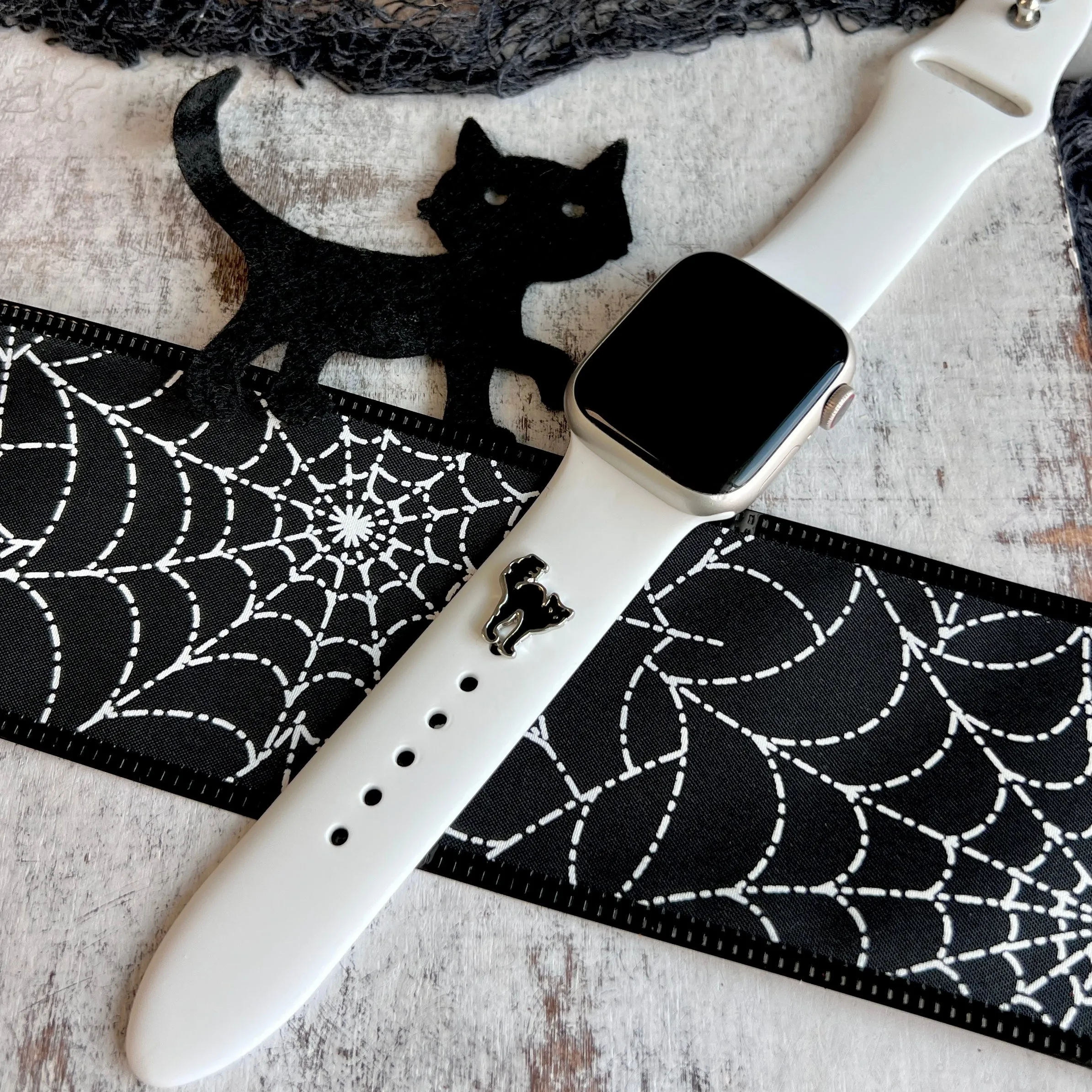 Band Charms 1pc.  Haunted Kitty