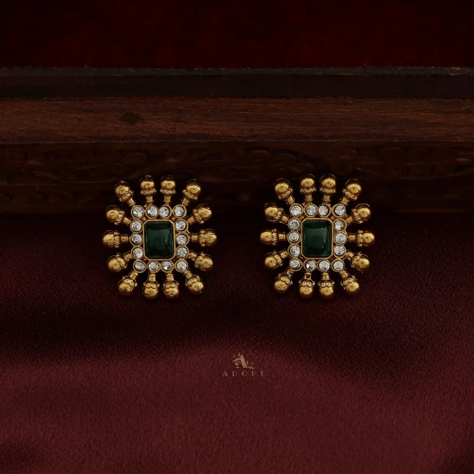 Chathurmukhi 3 Layer Golden Ball Choker With Earring