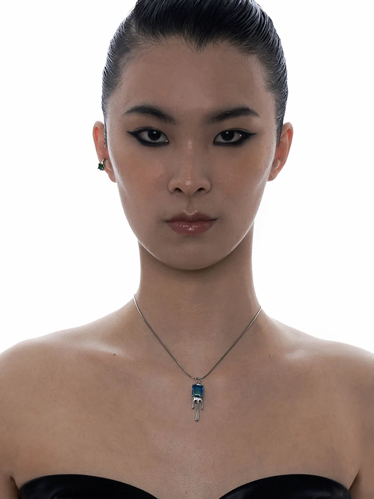 Creative Design Gemstone Necklace