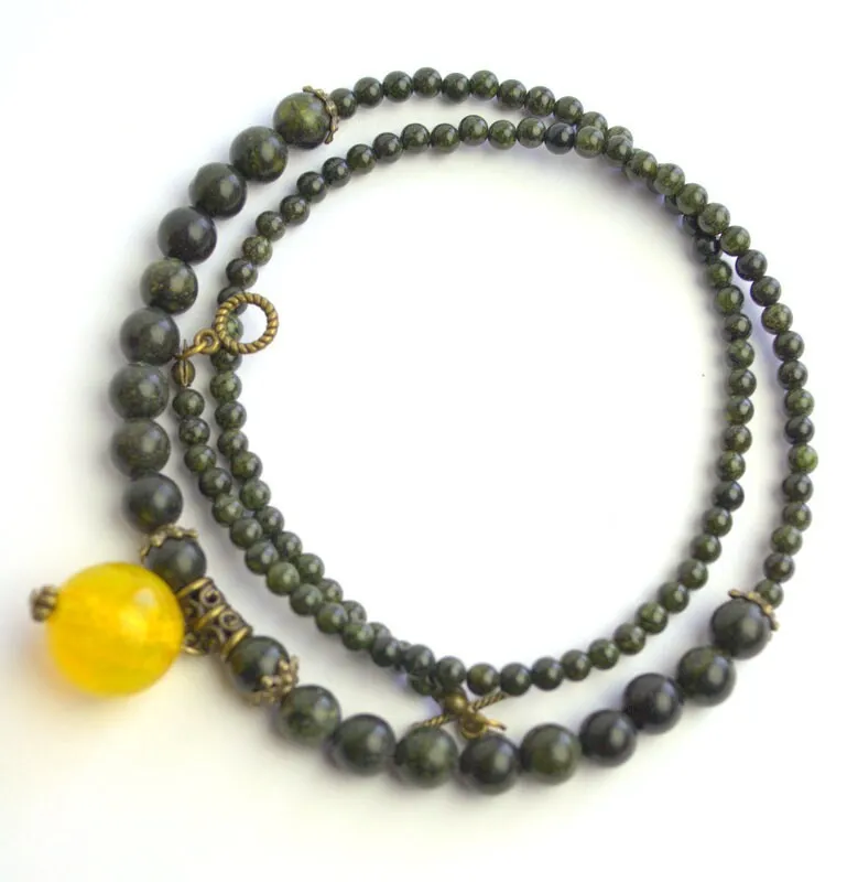 Crystal handmade necklace Vintage green stone necklace Woodland jewelry Personalized gift for her Long forest beads strand Gift for mom