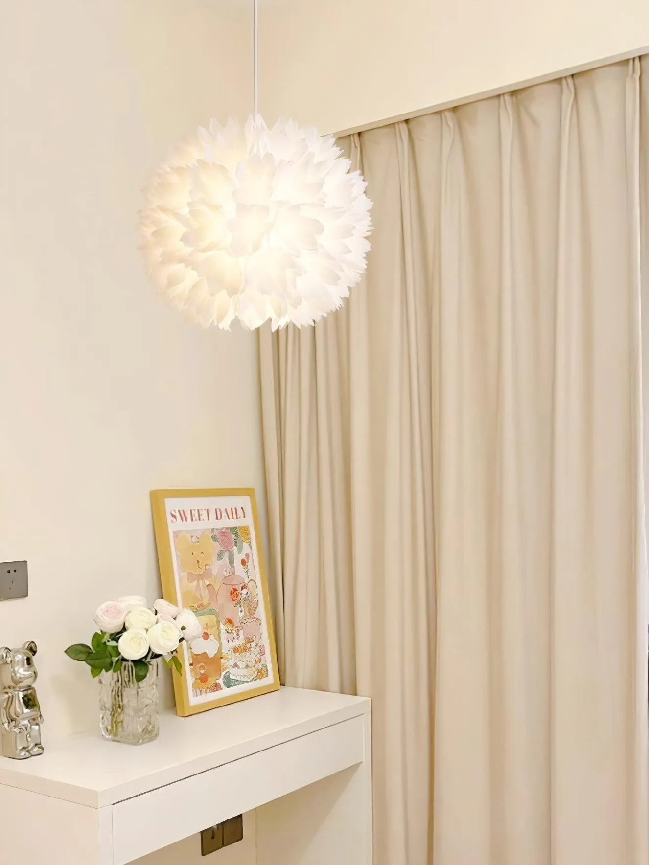 Flowers Ball Pendant Light