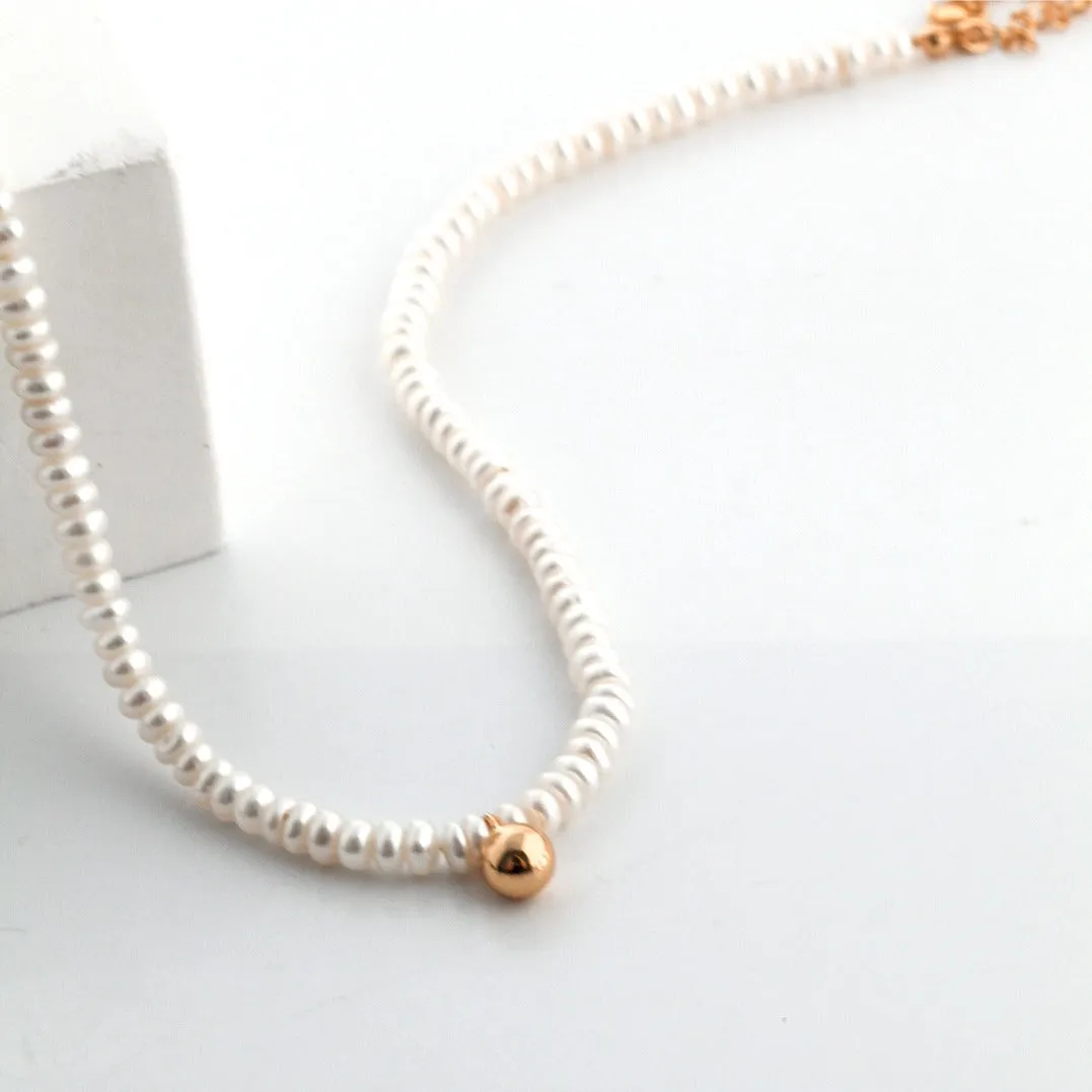 Gold Bead Pendant Pearl Necklace