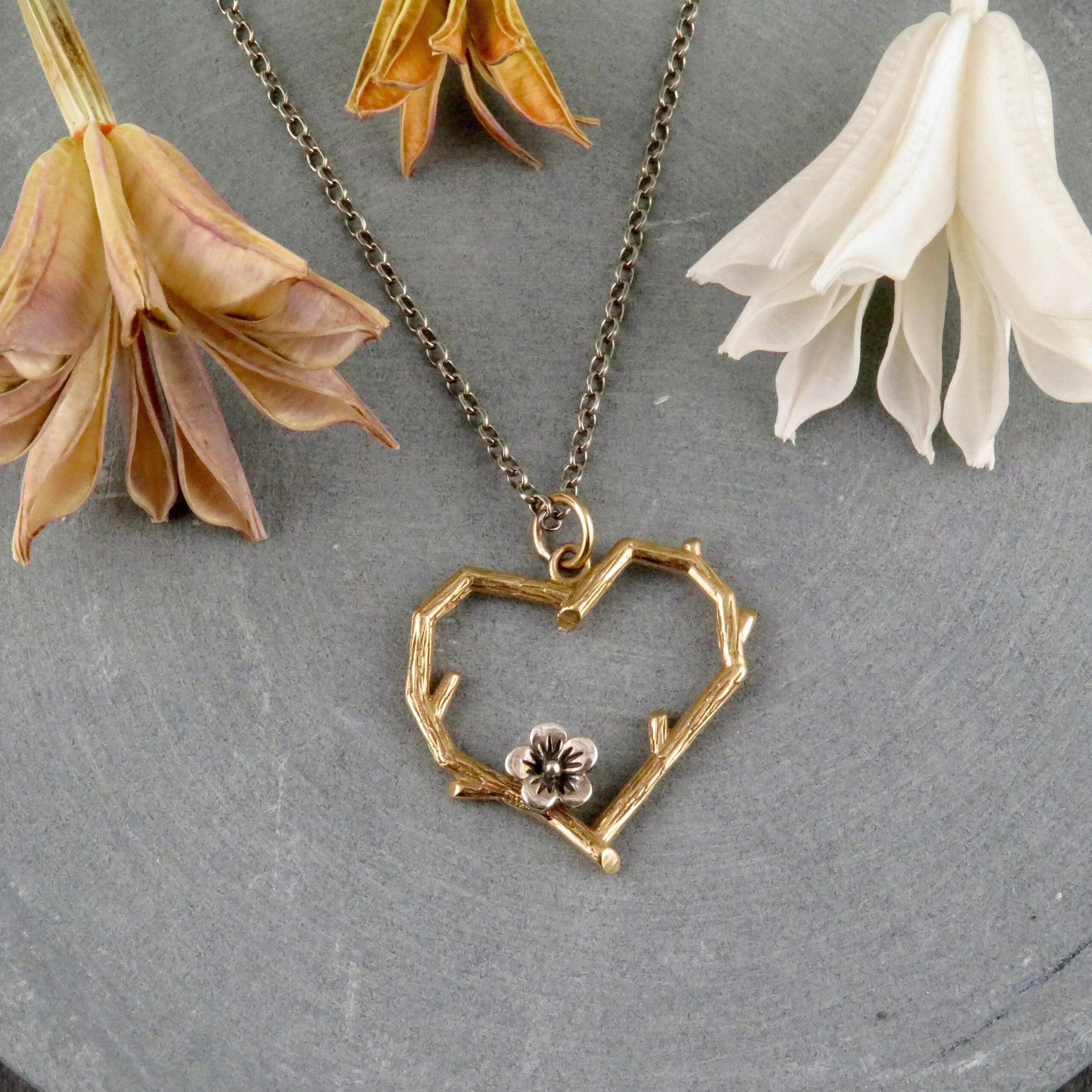 Heart Branch Frame Necklace