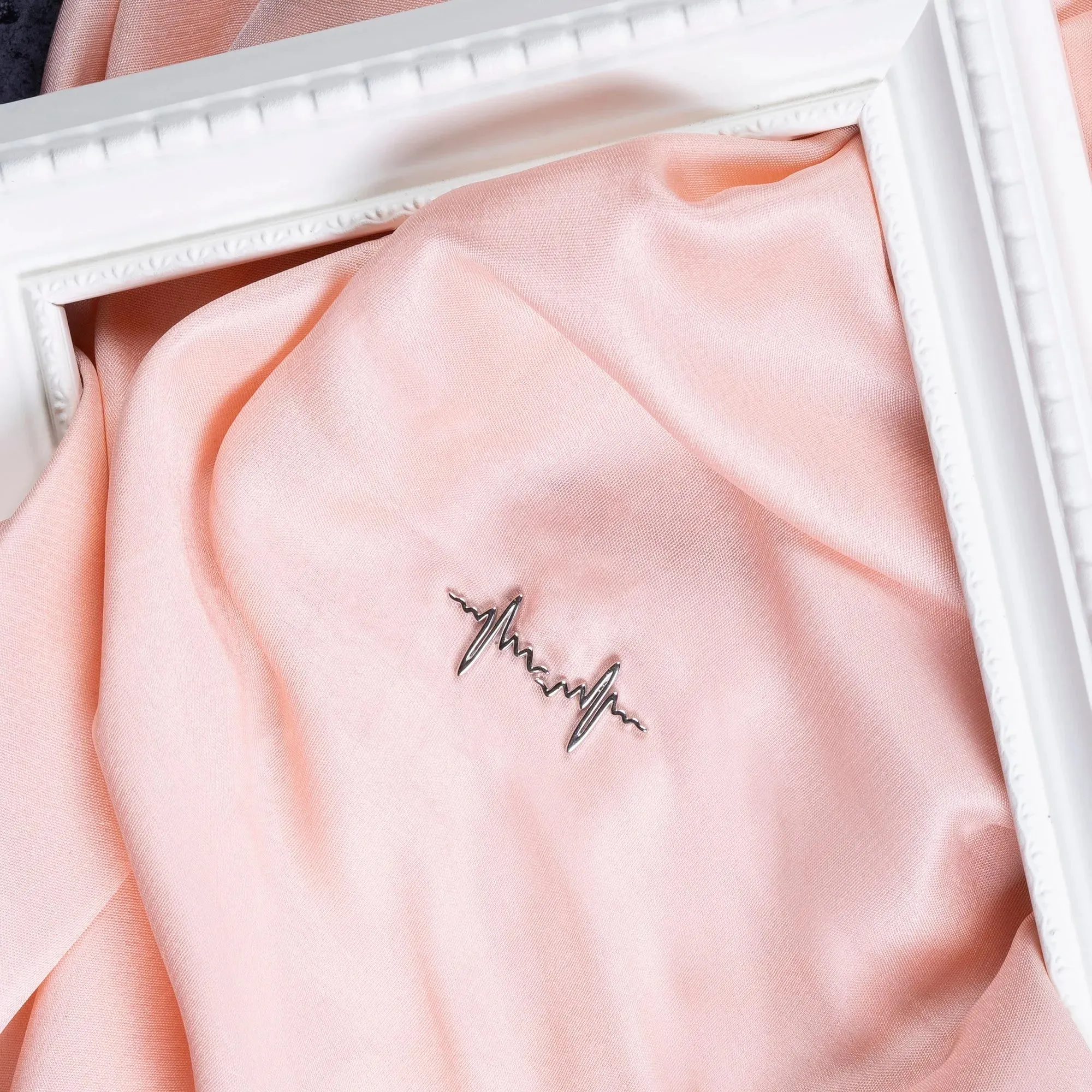 Heartbeat Harmony Studs