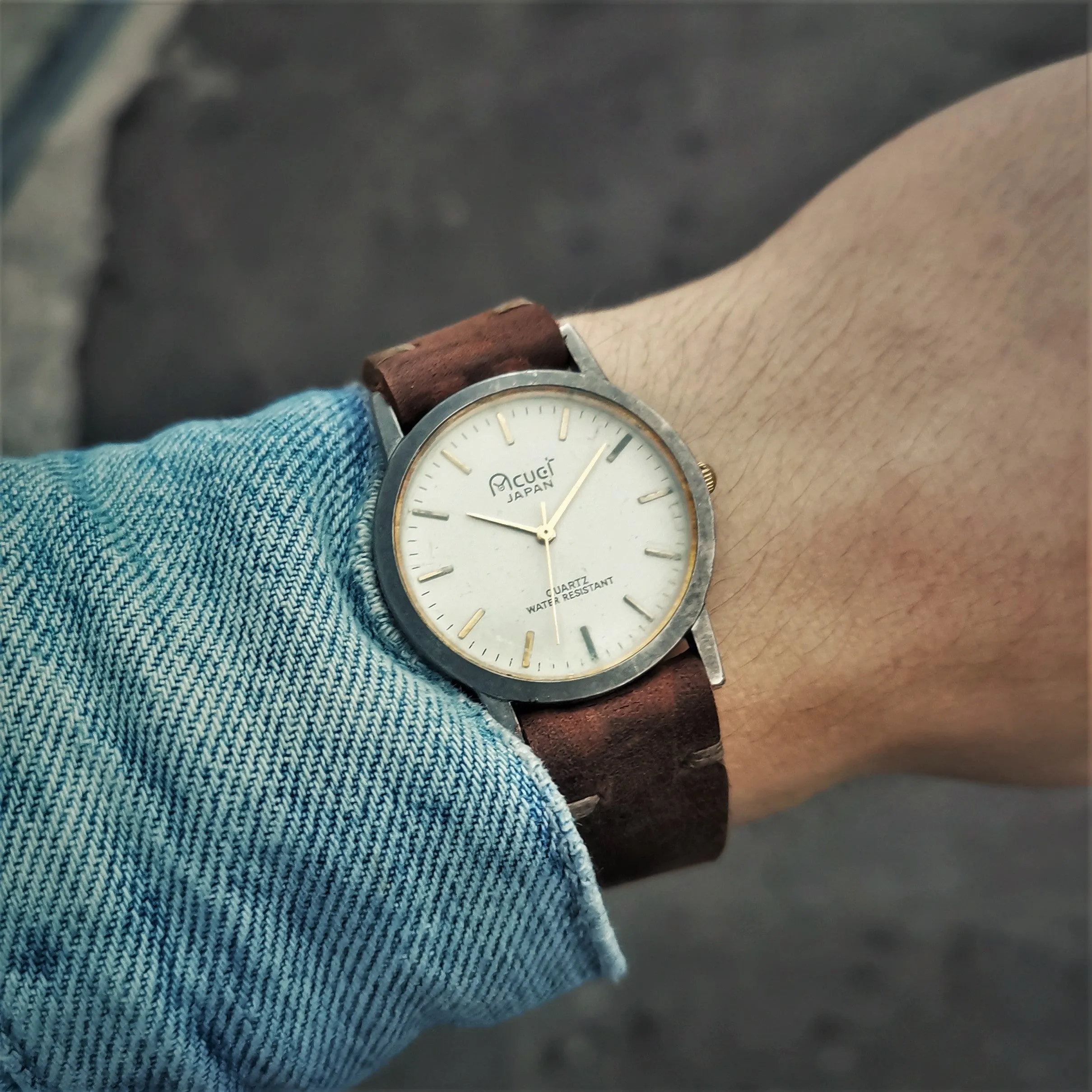 Men's Vintage Acuct JAPAN Quartz Watch - With Hand Crafted Real Leather Strap