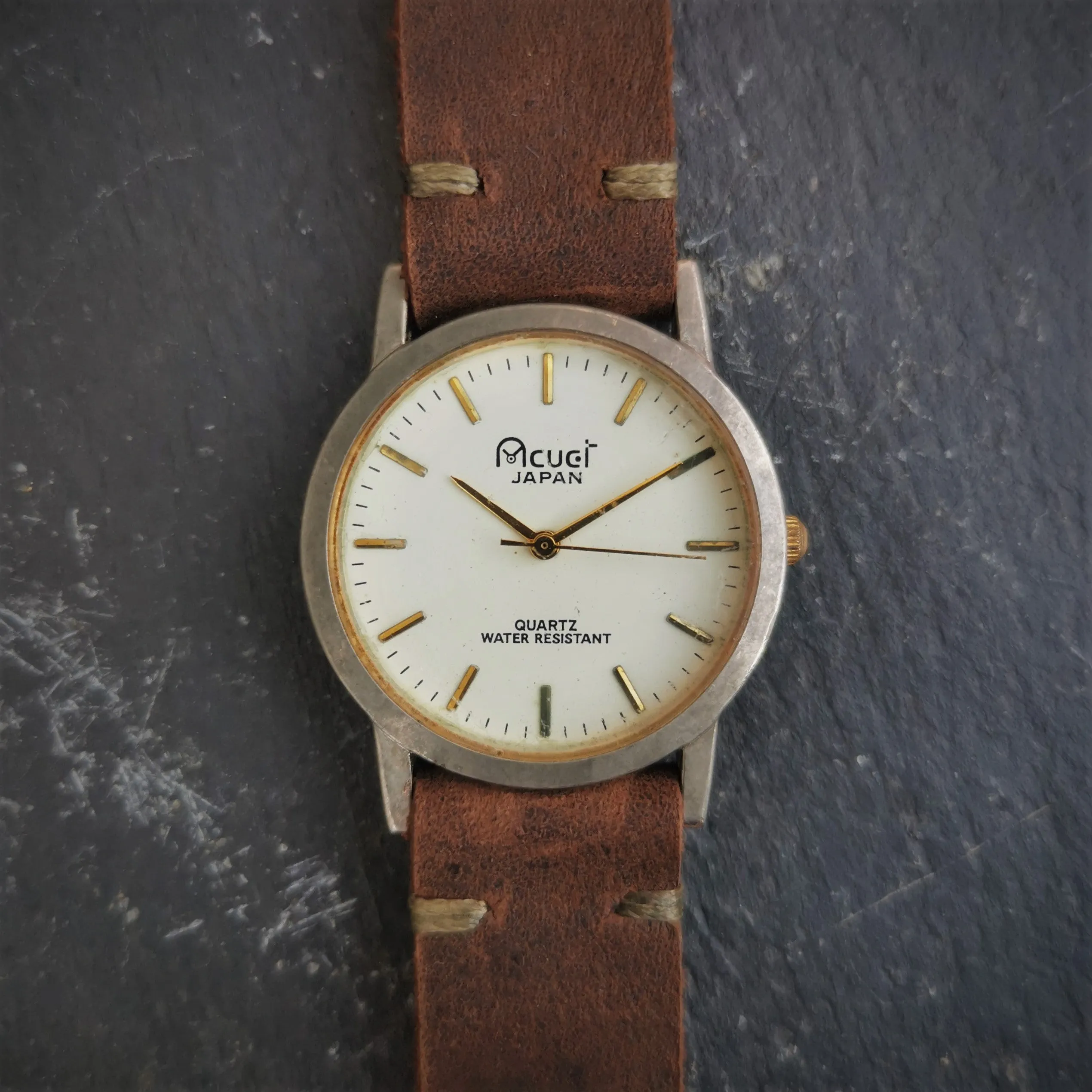 Men's Vintage Acuct JAPAN Quartz Watch - With Hand Crafted Real Leather Strap