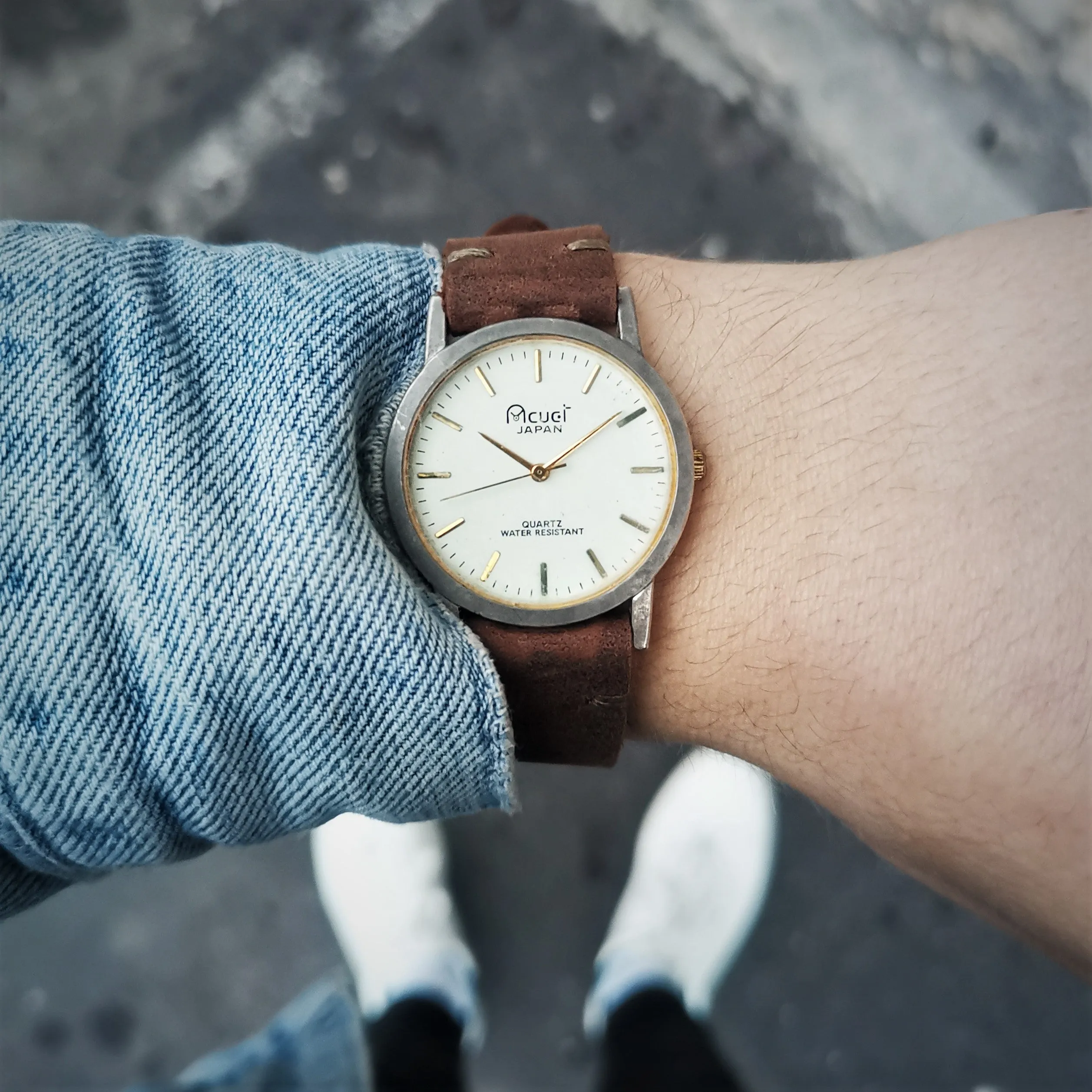 Men's Vintage Acuct JAPAN Quartz Watch - With Hand Crafted Real Leather Strap