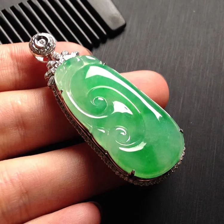 Natural Jade Pendant Jadeite Gold Ruyi Pendant PT307