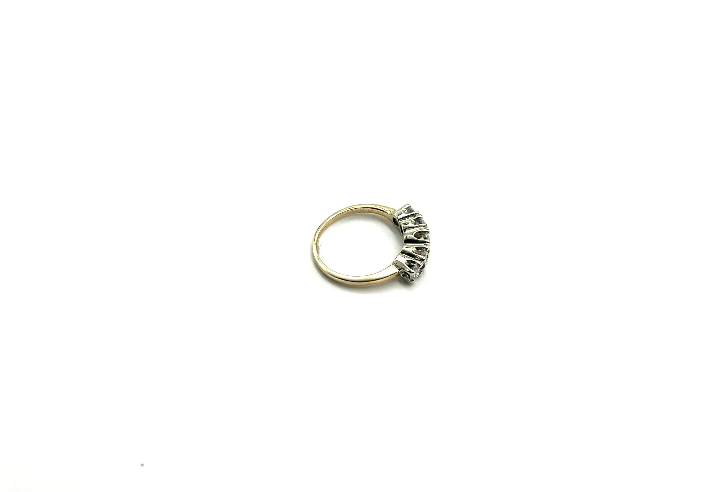 Sparkly Five Inline Diamond Ring