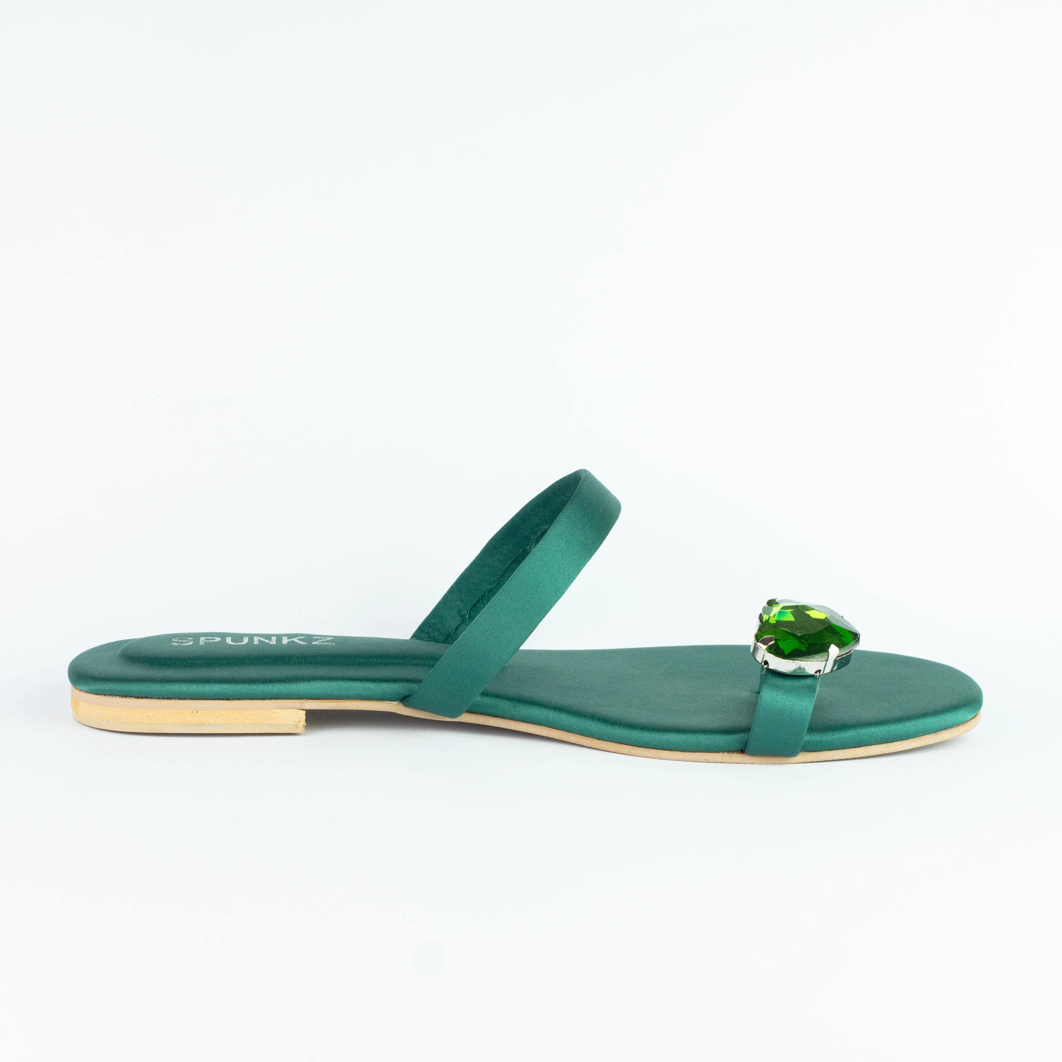 Spunkz Emerald Green Heart Shape Diamond Toe Ring Flats