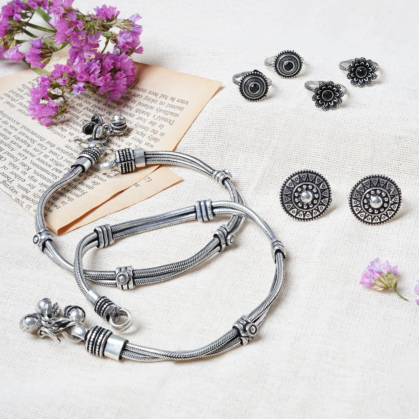 Teejh Himani Set of Anklet and 3 Toe Rings