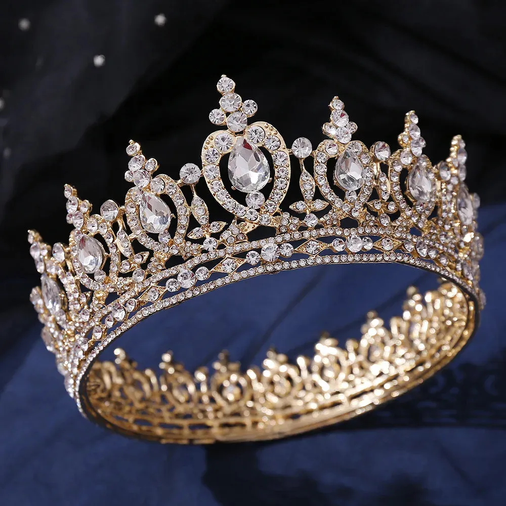 The Dorina Crown