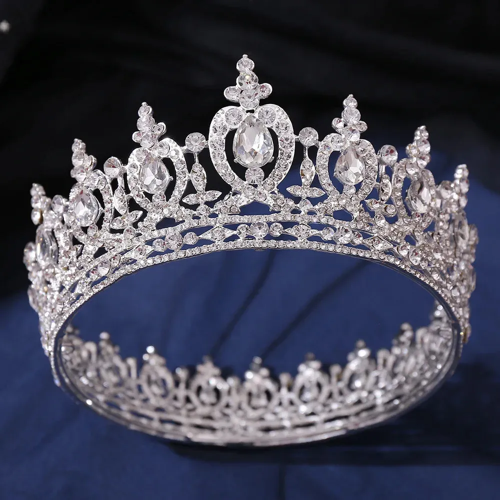 The Dorina Crown