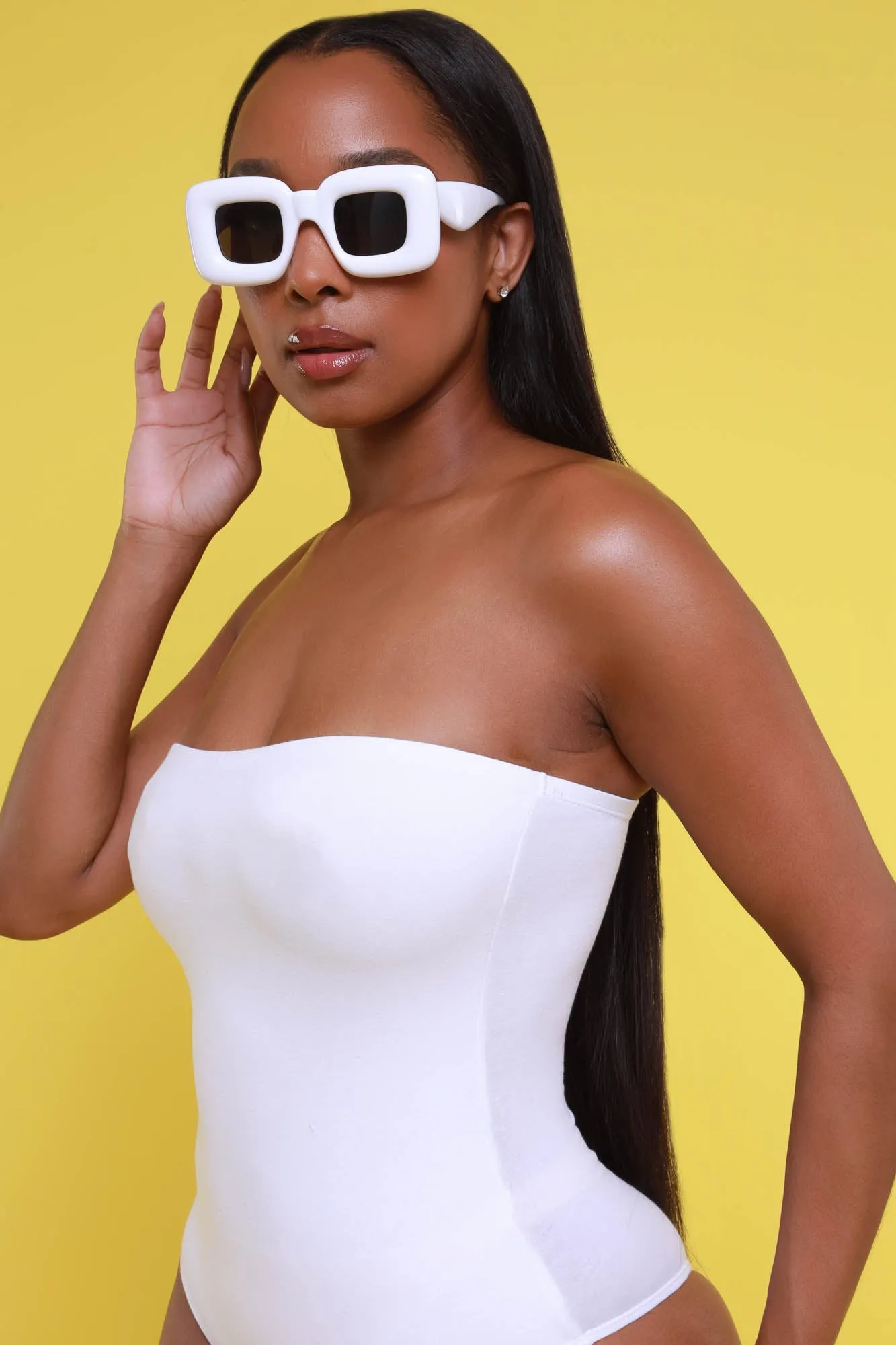 The Right Moves Strapless Bodysuit - White