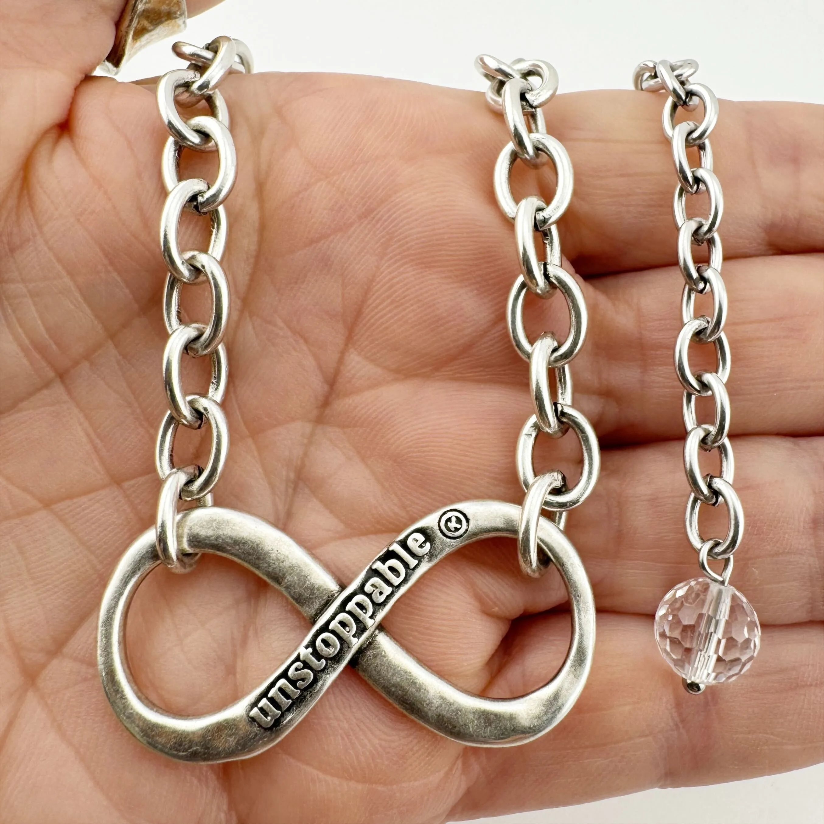 UNSTOPPABLE | INFINITY | Midi Choker