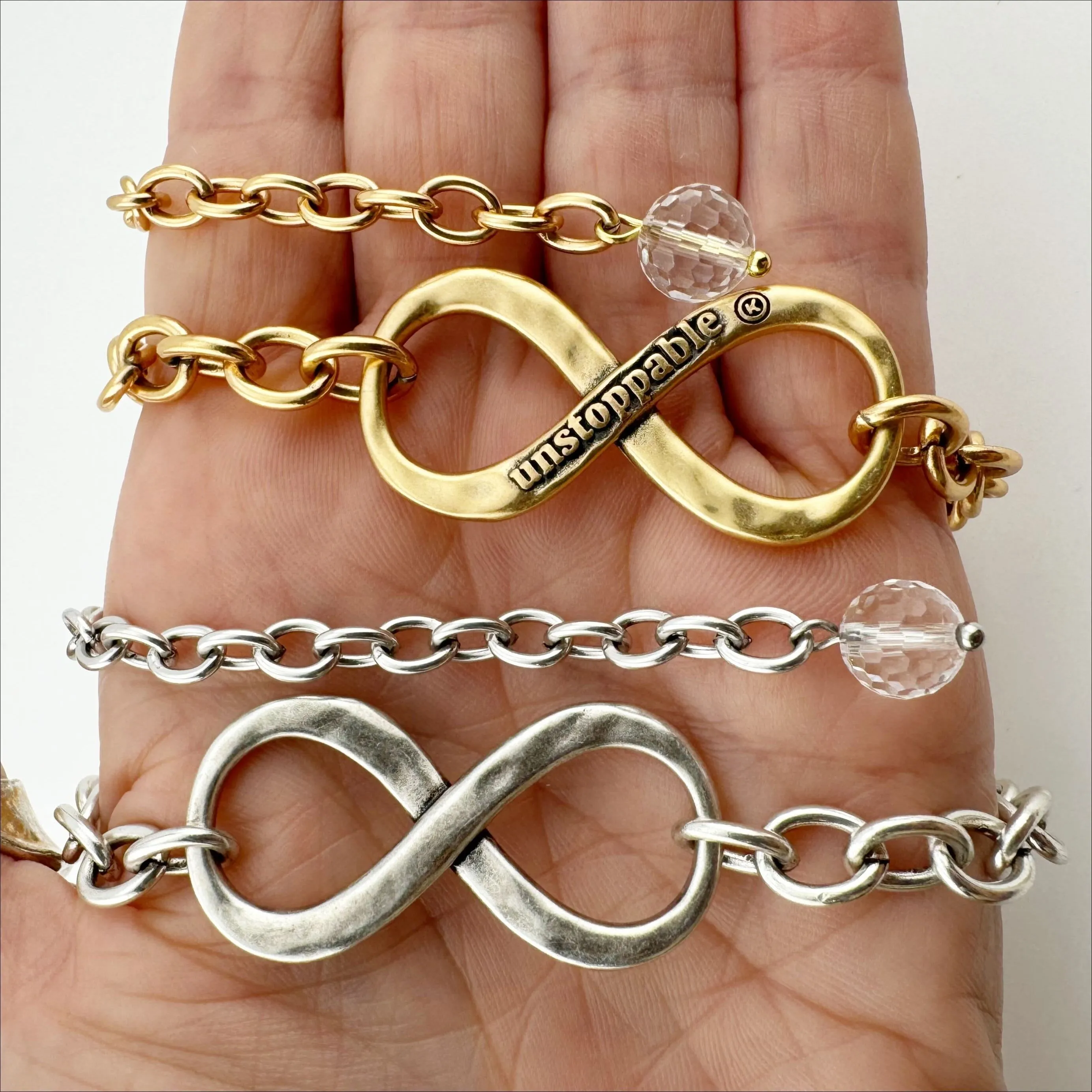 UNSTOPPABLE | INFINITY | Midi Choker